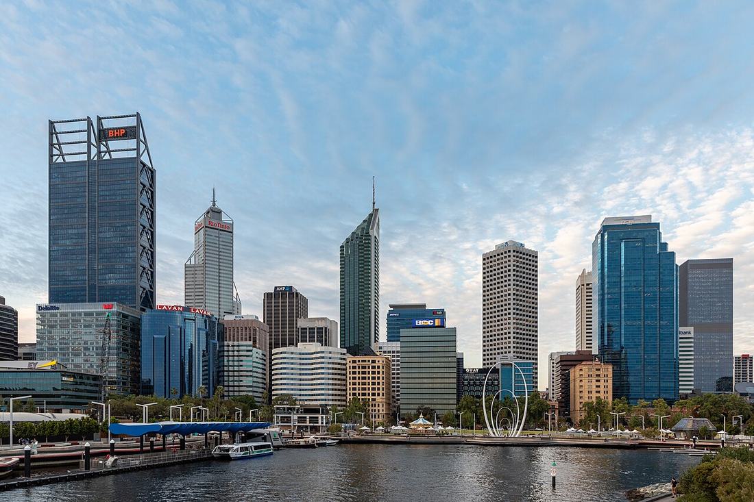 Elizabeth Quay and the Perth skyline